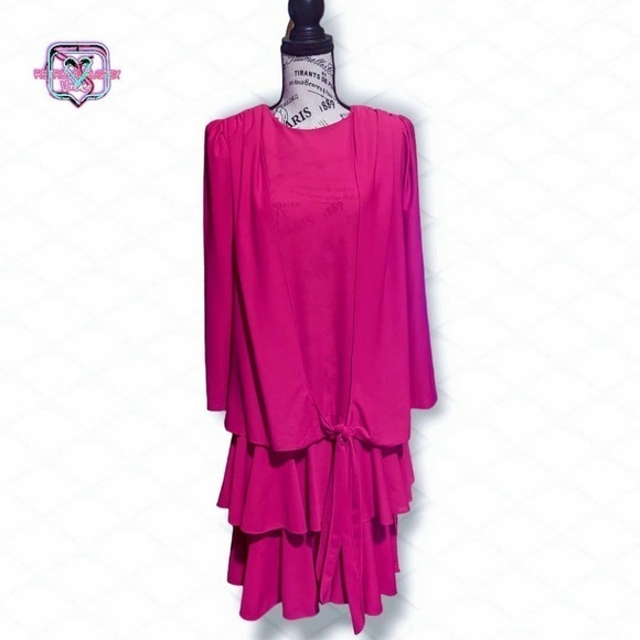 VINTAGE 80s Barbie Hot Pink Chiffon Ruffle Party Dress , Size 8 - Picture 5 of 10